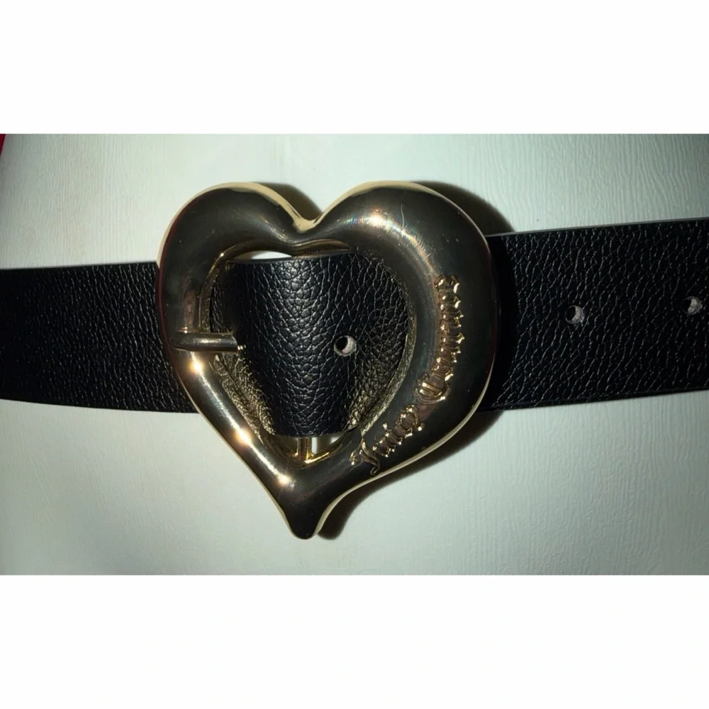 🖤 Juicy Couture Belt with Heart Buckle